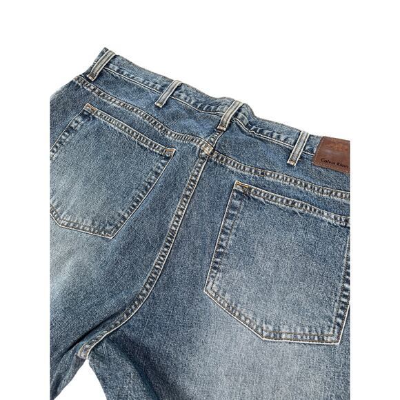 Vintage Calvin Klein Jeans Men 38 x 33 Blue Denim 100% Cotton Boot Cut US Fabric - Picture 4 of 8